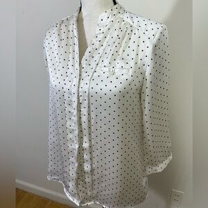 The Limited sz sm button down blouse that is white with a black pin dot